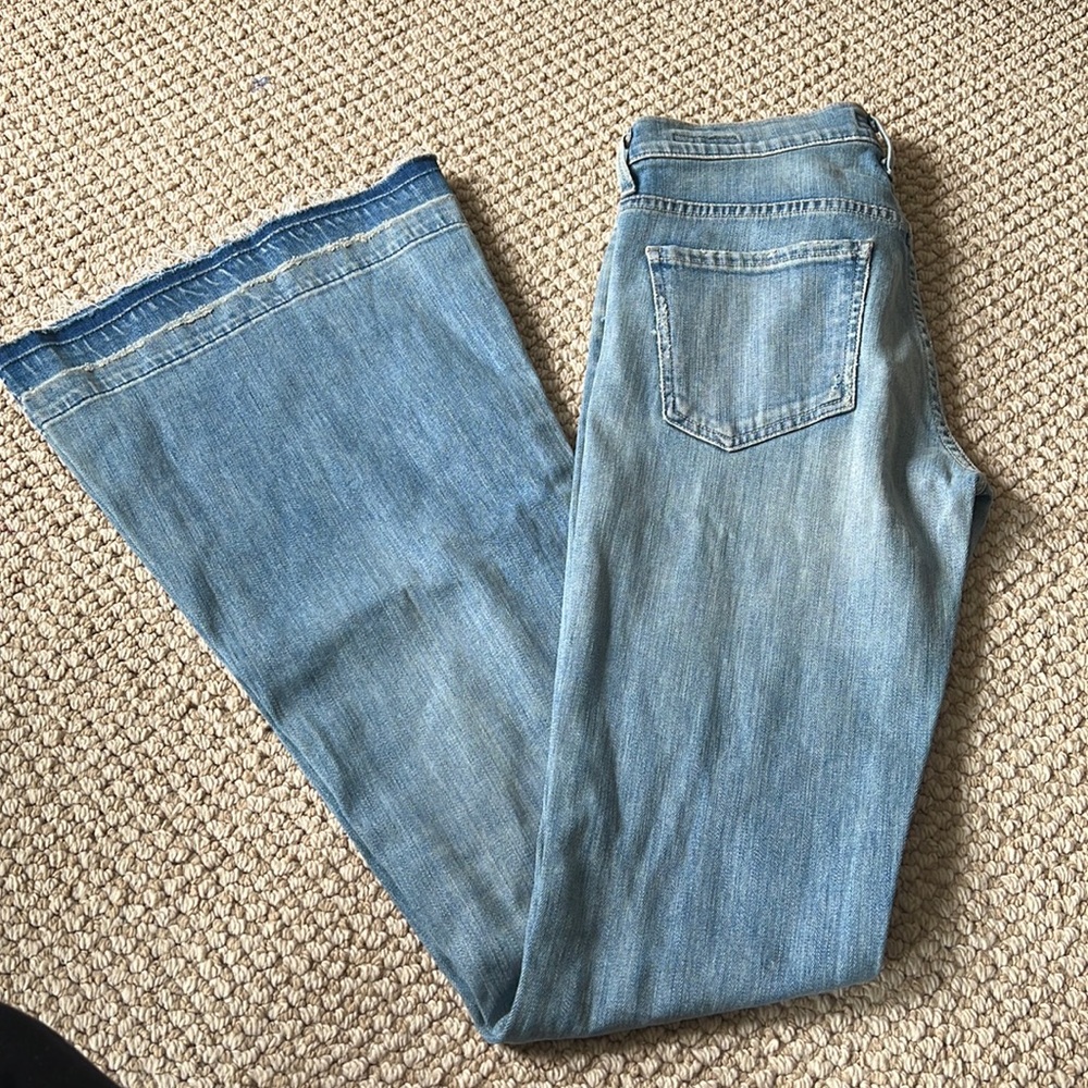 Brand new  A GOLD E flare jeans!